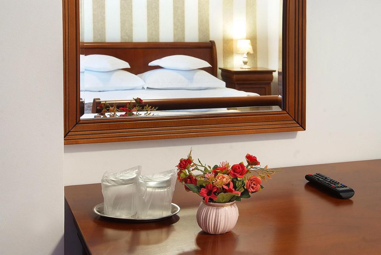 סלניק מולדובה Hotel Moldavia מראה חיצוני תמונה