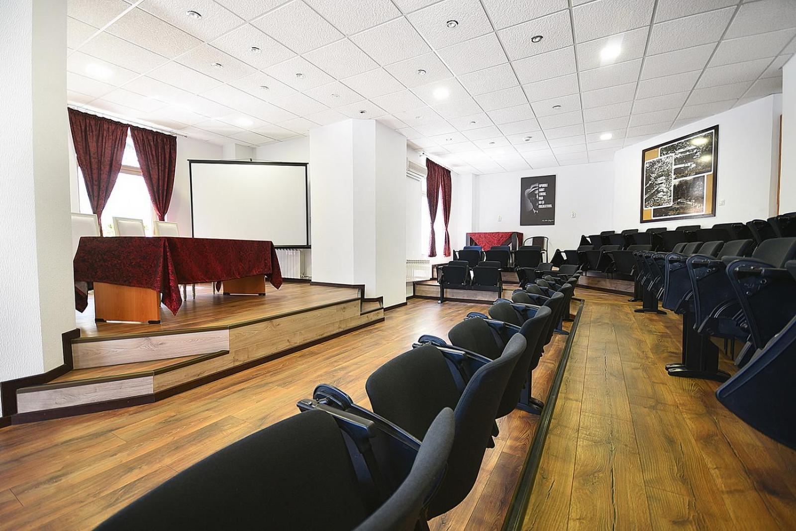 סלניק מולדובה Hotel Moldavia מראה חיצוני תמונה